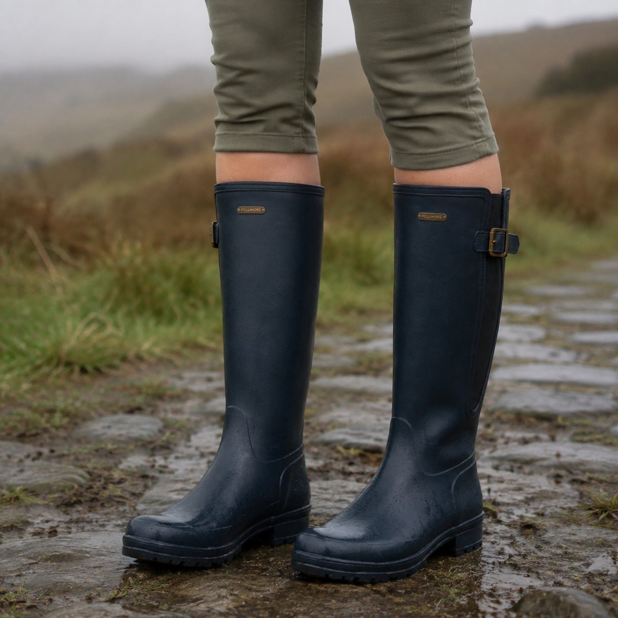 Women's Wrenfield Back-Adjustable Tall — Navy